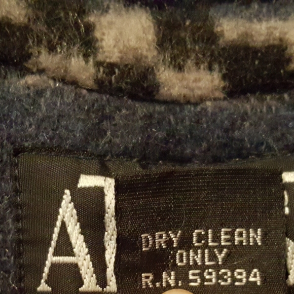 Women's Vest Size Small Navy Blue and Tan - Picture 5 of 5